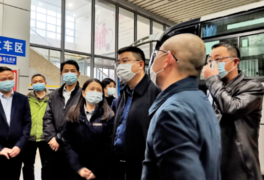 李松殿一行督導(dǎo)南昌長(zhǎng)途汽車站疫情防控、春運(yùn)安全生產(chǎn)工作