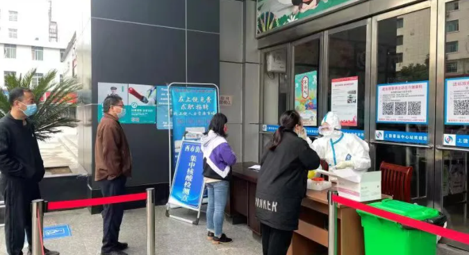 上饒汽運(yùn)：設(shè)免費(fèi)檢測(cè)點(diǎn) 筑牢疫情防線(xiàn)