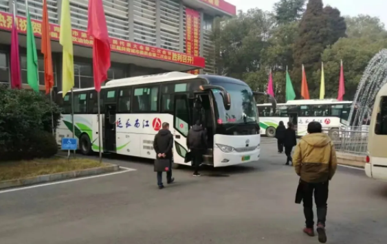 九江長運(yùn)、景德鎮(zhèn)長運(yùn)圓滿完成大型運(yùn)輸任務(wù)