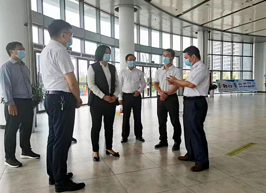 馬鞍山長(zhǎng)客:市政府領(lǐng)導(dǎo)督導(dǎo)馬鞍山汽車客運(yùn)站疫情防控工作