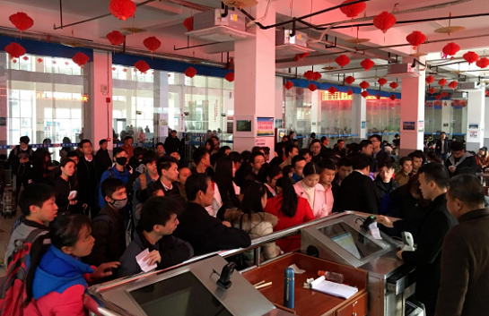 吉安長(zhǎng)運(yùn):遂川分公司迎來(lái)節(jié)后客流高峰