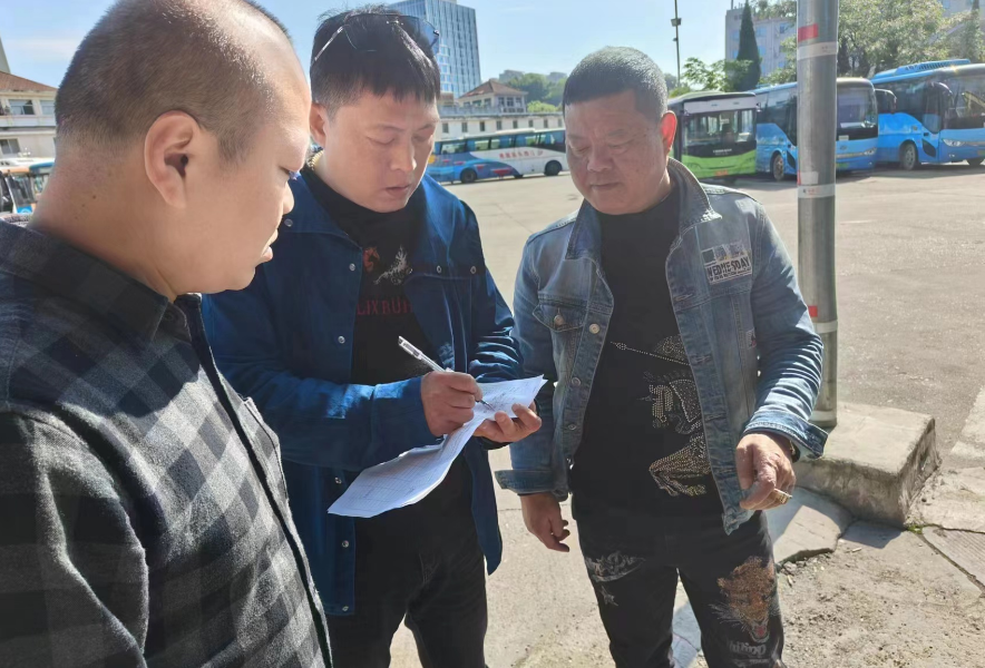 景德鎮(zhèn)長運  昌江公交公司組織開展節(jié)前機務、安全隱患專項排查活動周