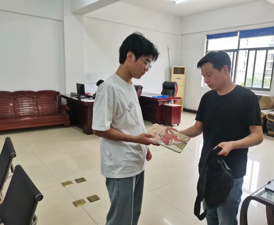 黃山長運(yùn):平凡崗位顯美德 弘揚(yáng)社會正能量