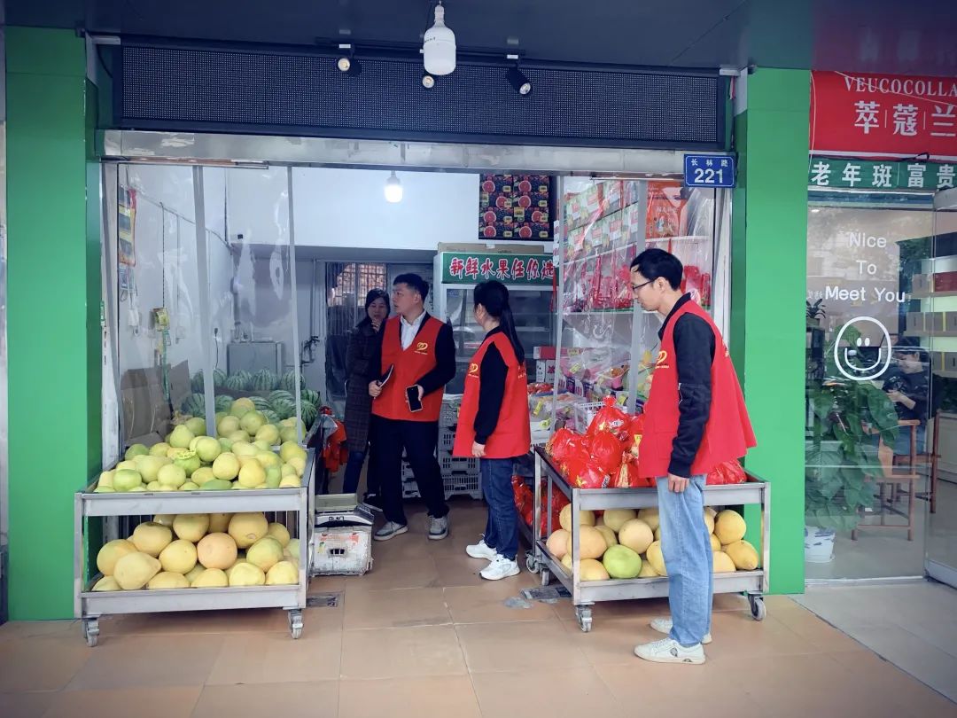 新余公交 開展文明督導(dǎo)志愿服務(wù)活動