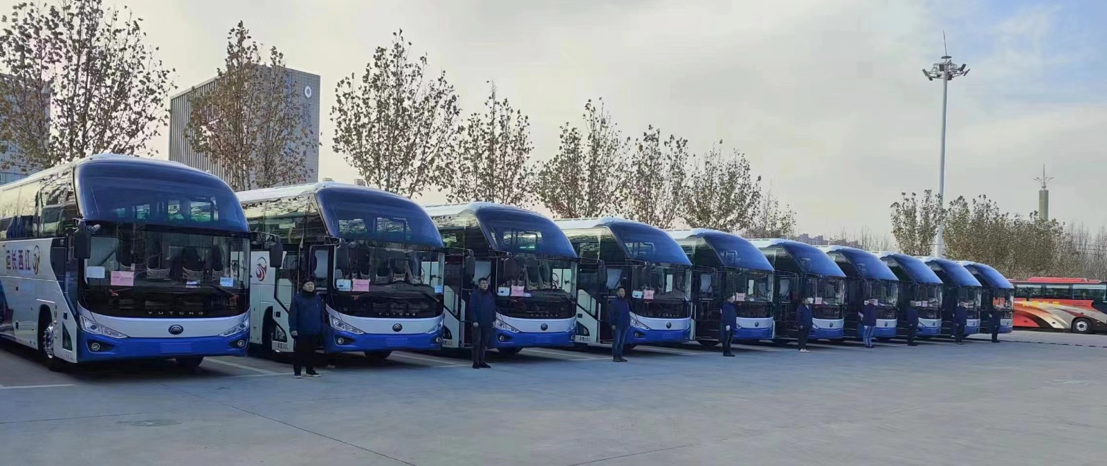 都市城際公交：2分鐘接單，20分鐘出發(fā)！高效完成緊急用車任務(wù)