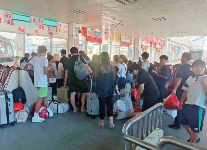 撫州長運(yùn)：“暑運(yùn)模式”啟動 全力滿足旅客出行需求