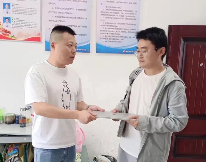 鄱陽長運:筆記本物歸原主 失主感激不盡