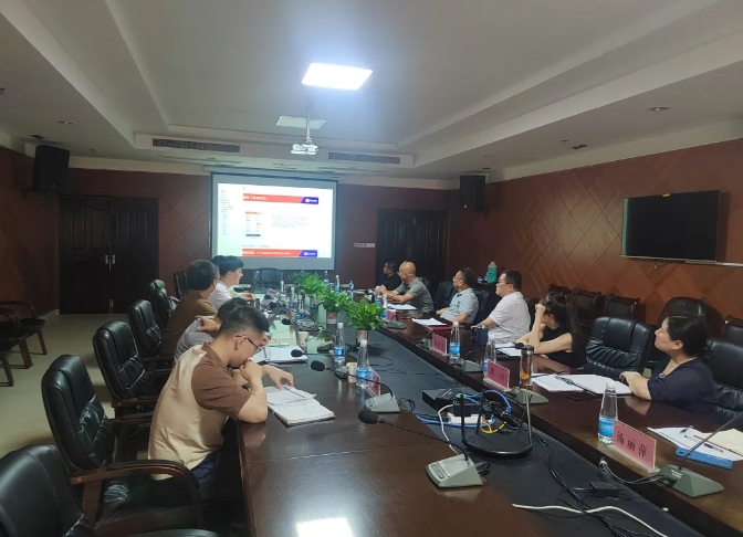 九江長運(yùn):召開滴滴平臺(tái)站點(diǎn)巴士培訓(xùn)會(huì)