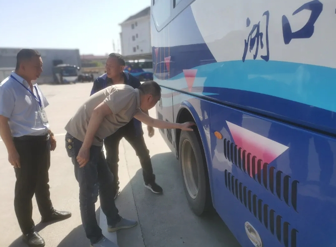 九江長運:強化高溫天氣檢查 保障旅客出行安全