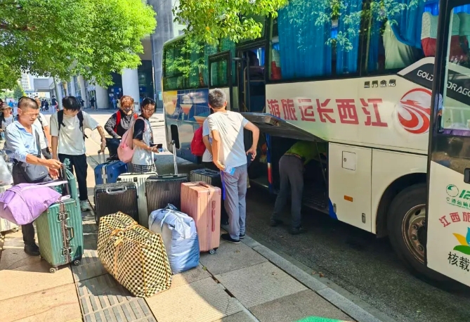 都市城際公交:迎新運輸創(chuàng)新高