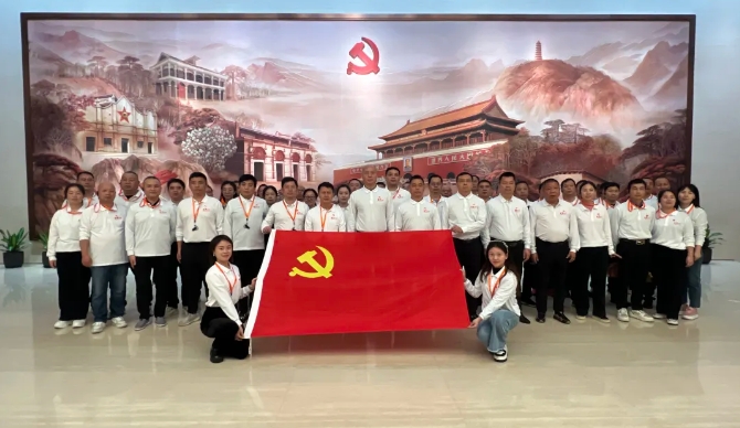 吉安公司:開展“三山兩湖”紅色專線培訓(xùn)學(xué)習(xí)活動(dòng)