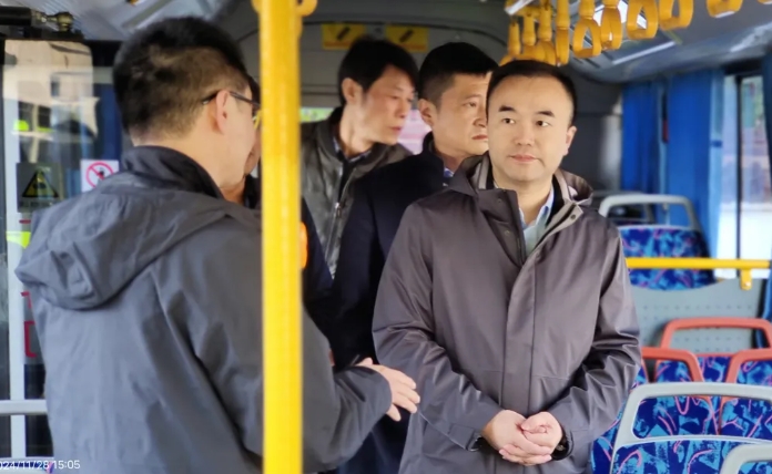 劉磊、占梁一行赴馬鞍山長客調研