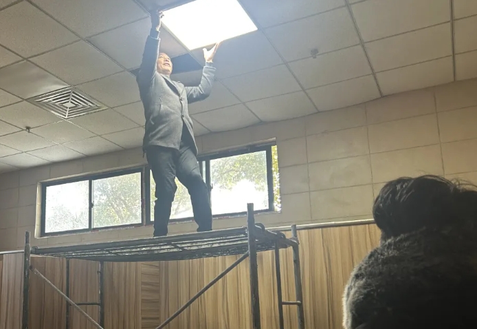 鄱陽(yáng)長(zhǎng)運(yùn)  車站貼心服務(wù)贏贊譽(yù)