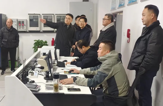 馬鞍山長(zhǎng)客 含山縣政府領(lǐng)導(dǎo)檢查含山中心客運(yùn)站安全生產(chǎn)工作