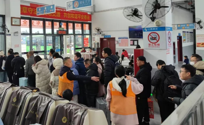 撫州長運:應(yīng)對返程高峰 多措并舉保障旅客出行