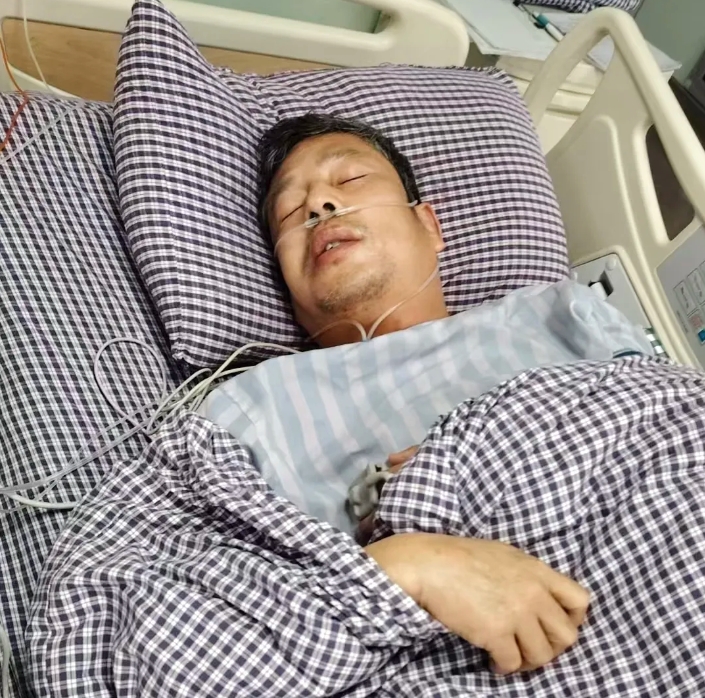 鄱陽長運:緊急時刻 他用頑強意志保乘客安全無恙