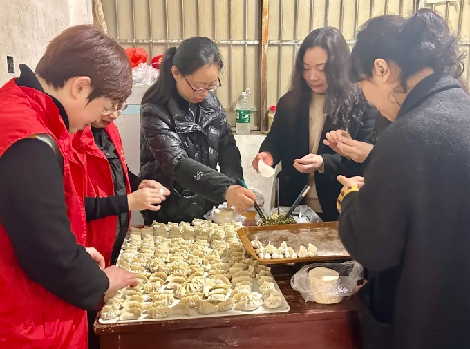 撫州長運(yùn)：攜手社區(qū)共建 開展女職工活動(dòng)